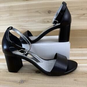 David Tate Timeless Sandals Black Leather Block Heel Women’s Size 6.5WW